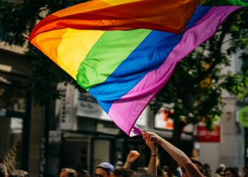 LGBTphobies : Le gouvernement français présente un plan contre les LGBTphobies