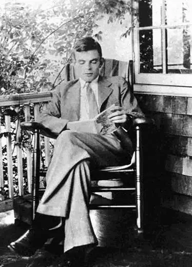 Alan Turing heros seconde guerre mondiale homosexuel histoire LGBT