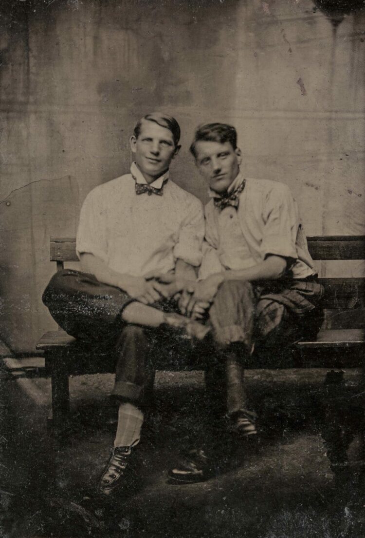 D couvrez 50 Photos Anciennes Et Rares De Couples Gays d-couvrez-50-photos-anciennes-et-rares-de-couples-gays