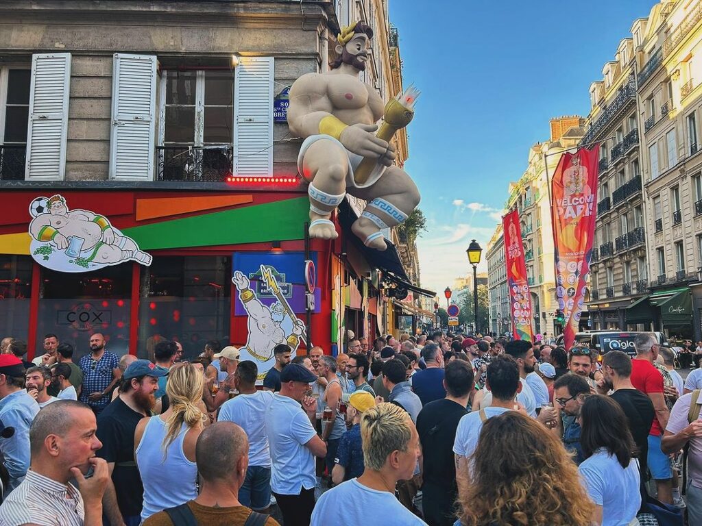 Cox Bar gay Paris