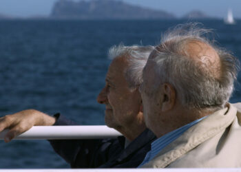 Seniors LGBT maison de retraite les invisibles