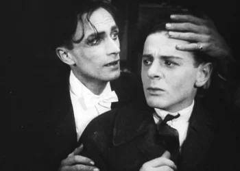 Extrait du film Différent des autres (Anders als die Andern) sorti en 1919, considéré comme l’un des premiers films militants sur l’homosexualité et les droits des homosexuels.