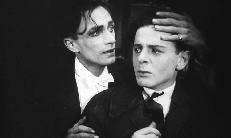 Extrait du film Différent des autres (Anders als die Andern) sorti en 1919, considéré comme l’un des premiers films militants sur l’homosexualité et les droits des homosexuels.